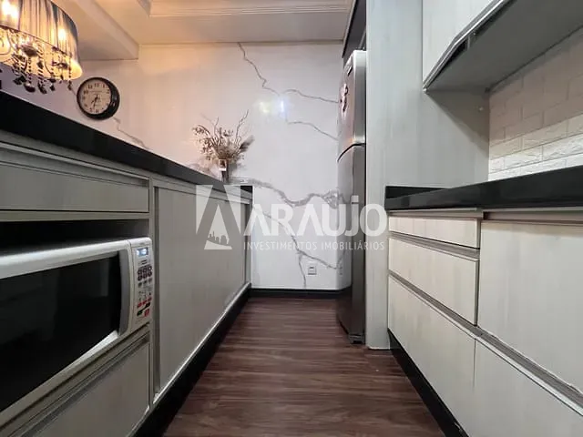 Casa com 74m² 2 quartos e 3 banheiros, à venda, no bairro Cordeiros em Itajaí