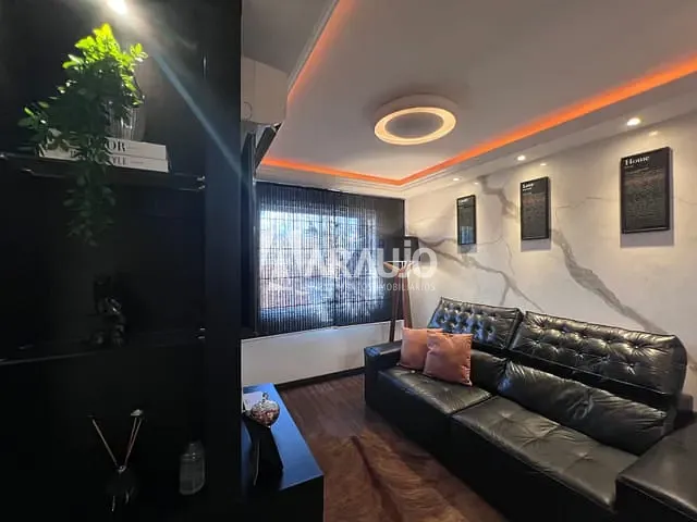 Casa com 74m² 2 quartos e 3 banheiros, à venda, no bairro Cordeiros em Itajaí