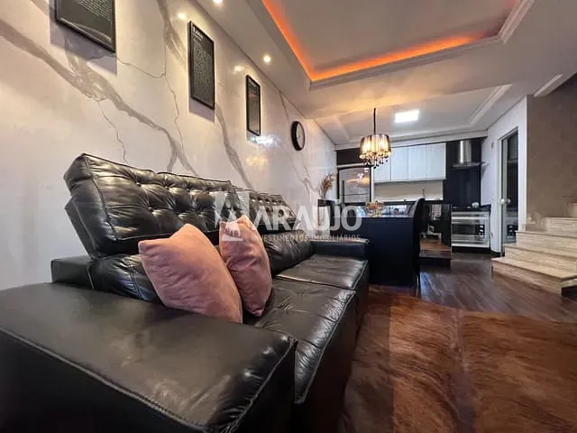 Casa com 74m² 2 quartos e 3 banheiros, à venda, no bairro Cordeiros em Itajaí