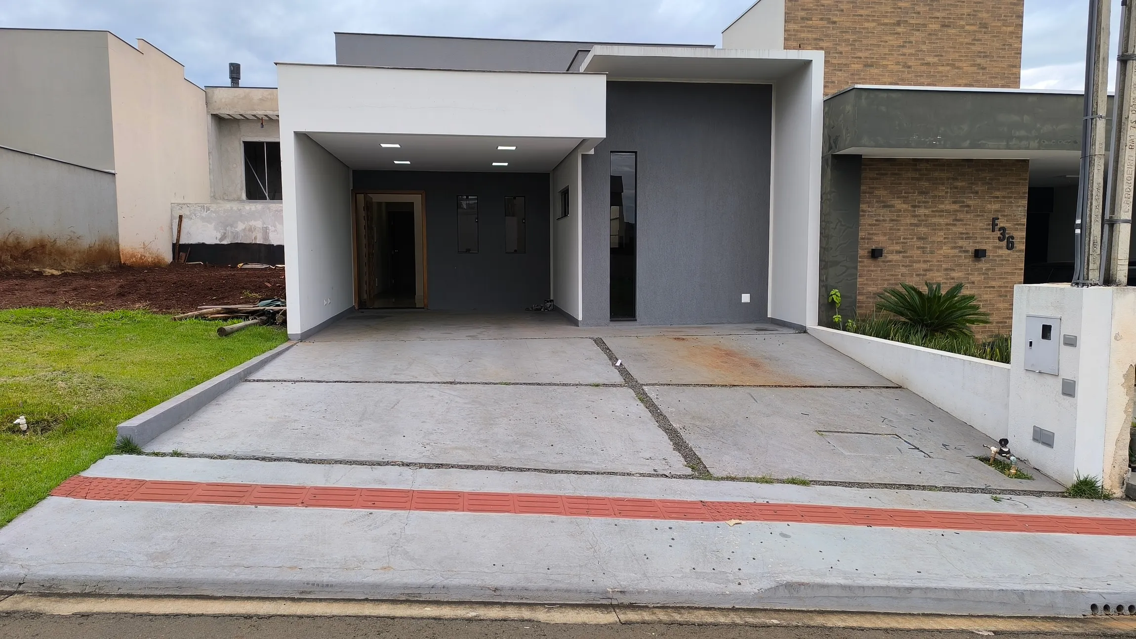 Casa, 2 quartos, 92 m² - Foto 1