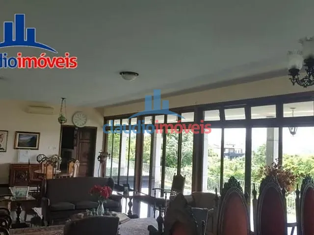 Casa à venda, no bairro Ano Bom em Barra Mansa