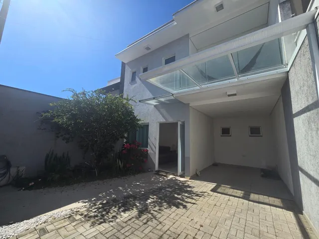 Casa 3 quartos e 4 banheiros, à venda, no bairro Residencial Algarve em Mogi das Cruzes