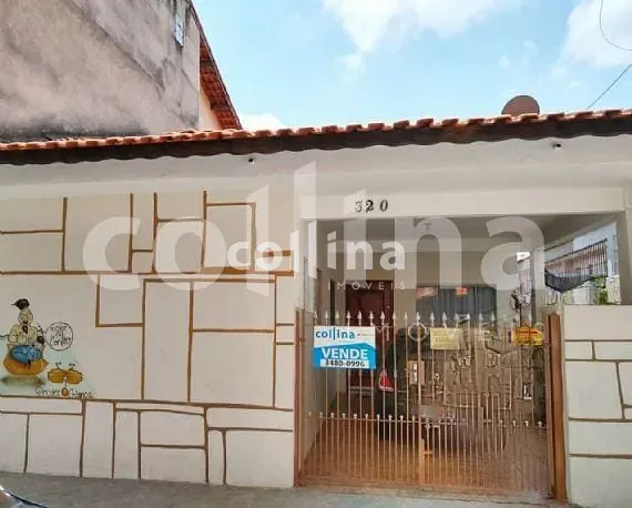 Casa, 3 quartos, 106 m² - Foto 1
