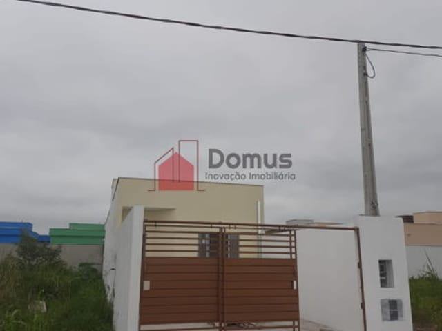 Casa à venda, no bairro Conjunto Habitacional Terra dos Ipês W em Pindamonhangaba