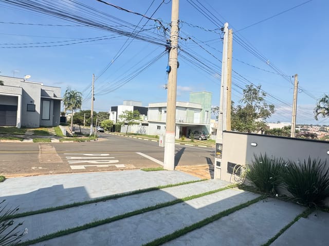 Casa 3 quartos e 2 banheiros, à venda, no bairro Residencial Reserva dos Ypês II em Tatuí