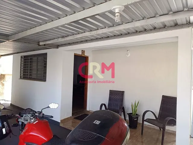 Casa com 274m² 3 quartos e 2 banheiros, à venda, no bairro Jardim Pagliuso em Taquaritinga