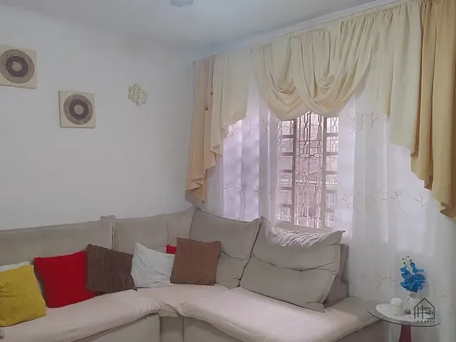 Casa com 123m² 3 quartos e 2 banheiros, à venda, no bairro Vila São Francisco de Assis em Cotia