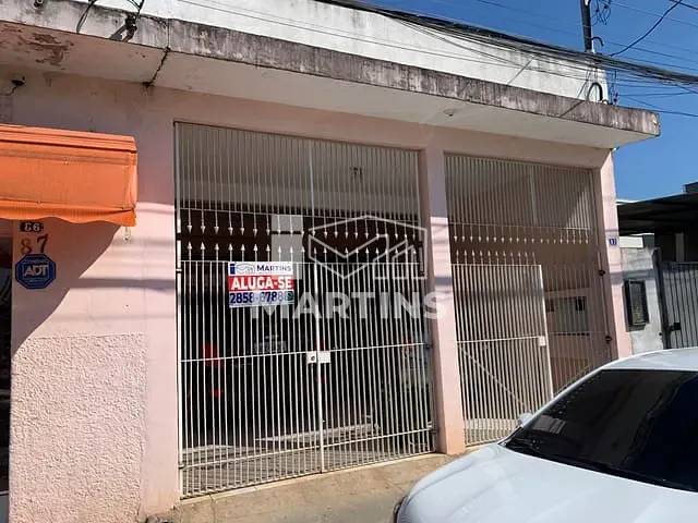 Casa 3 quartos e 2 banheiros, para alugar, no bairro Jardim Campo Limpo em São Paulo