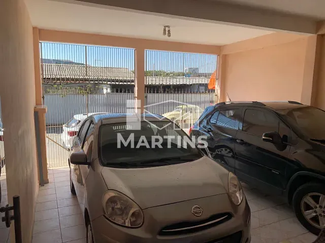 Casa 3 quartos e 2 banheiros, para alugar, no bairro Jardim Campo Limpo em São Paulo
