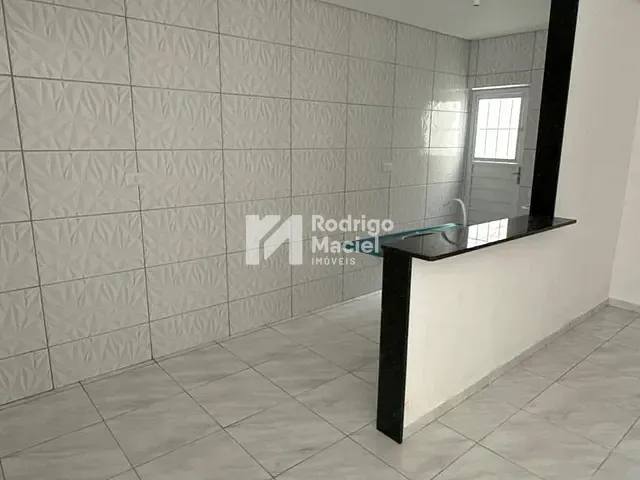 Casa 2 quartos e 1 banheiro, à venda, no bairro Santo Antônio em Carpina