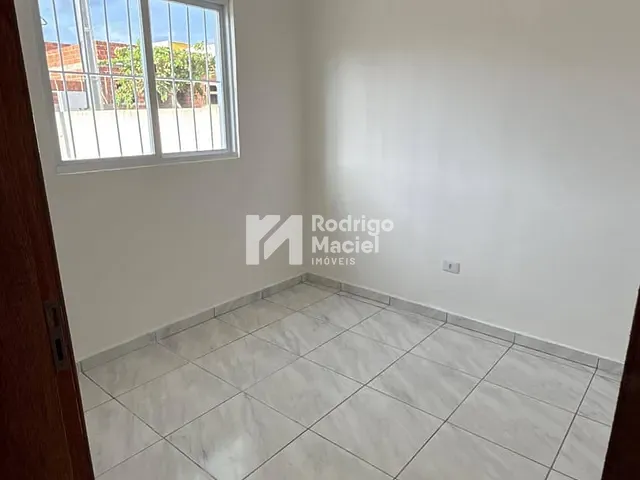 Casa 2 quartos e 1 banheiro, à venda, no bairro Santo Antônio em Carpina