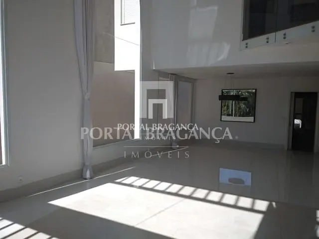 Casa com 623m² 3 quartos e 6 banheiros, à venda ou para alugar, no bairro Condomínio Residencial Fazenda Santa Helena em Bragança Paulista