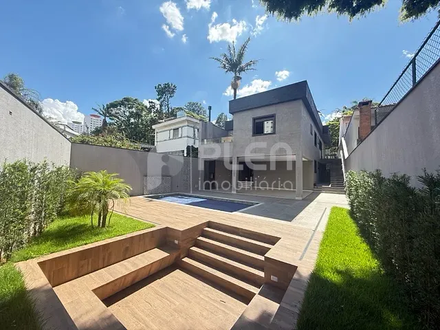 Casa 4 quartos e 5 banheiros, à venda, no bairro Tremembé em São Paulo
