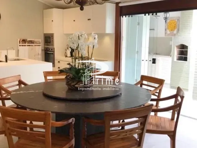 Casa com 135m² 4 quartos e 4 banheiros, à venda, no bairro Loteamento Sitio do Campinho em Armação dos Búzios
