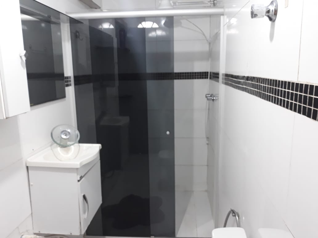 Casa com 3 quartos, 1 suíte, 4 salas, 3 banhos 3 pavimentos à venda, Pouso Alegre, Vespasiano, MG. Com vista definitiva e maravilhosa. miniatura 7