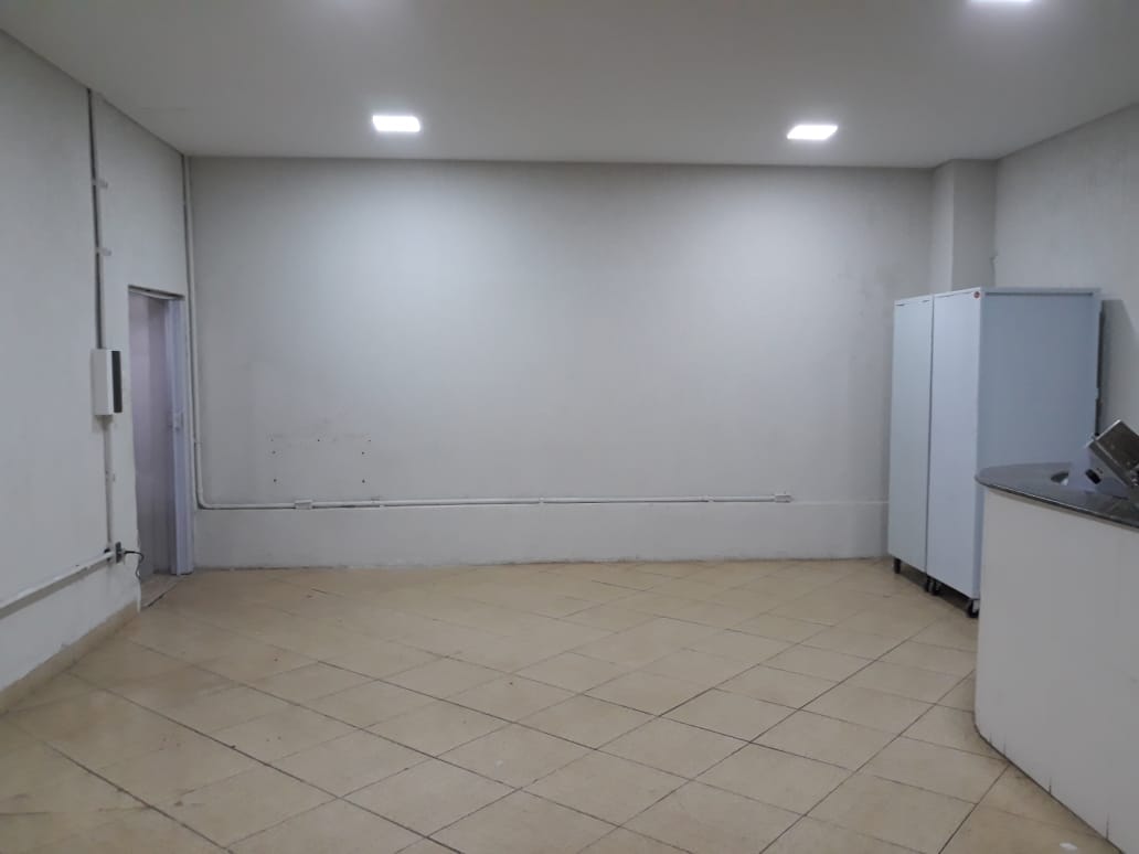 Casa com 3 quartos, 1 suíte, 4 salas, 3 banhos 3 pavimentos à venda, Pouso Alegre, Vespasiano, MG. Com vista definitiva e maravilhosa. miniatura 14