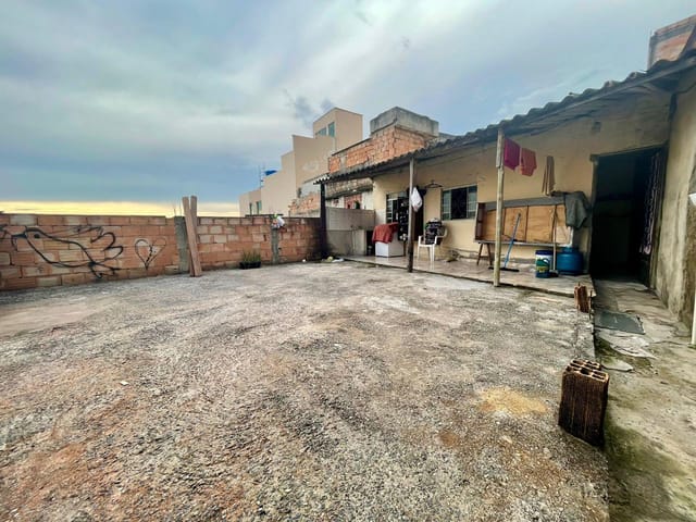 Casa 2 quartos e 1 banheiro, à venda, no bairro Tupi B em Belo Horizonte