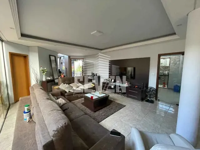 Casa com 360m² 3 quartos e 4 banheiros, à venda, no bairro Jardim Estoril em Bauru