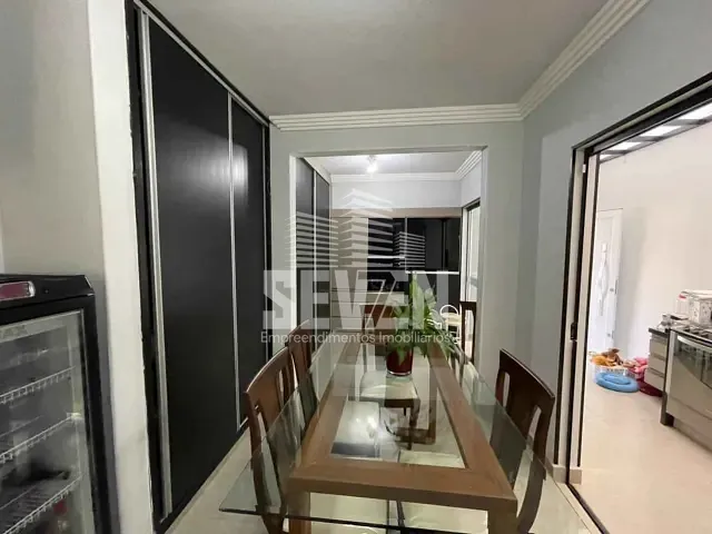 Casa com 360m² 3 quartos e 4 banheiros, à venda, no bairro Jardim Estoril em Bauru