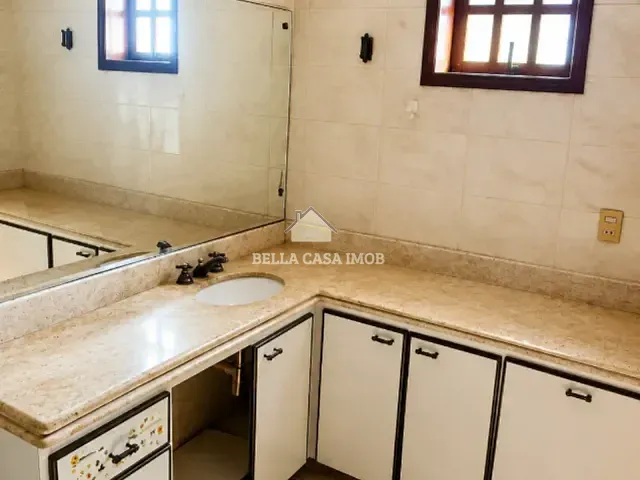 Casa com 200m² 3 quartos e 5 banheiros, à venda, no bairro Vila Barão em Sorocaba