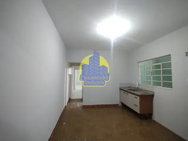 Casa com 55m² 2 quartos e 1 banheiro, para alugar, no bairro Jaguaribe em Osasco