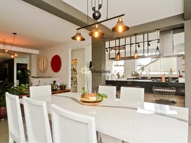 Casa 5 quartos e 5 banheiros, à venda, no bairro Santana em São Paulo