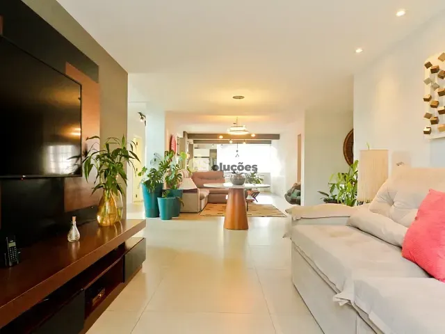 Casa 5 quartos e 5 banheiros, à venda, no bairro Santana em São Paulo