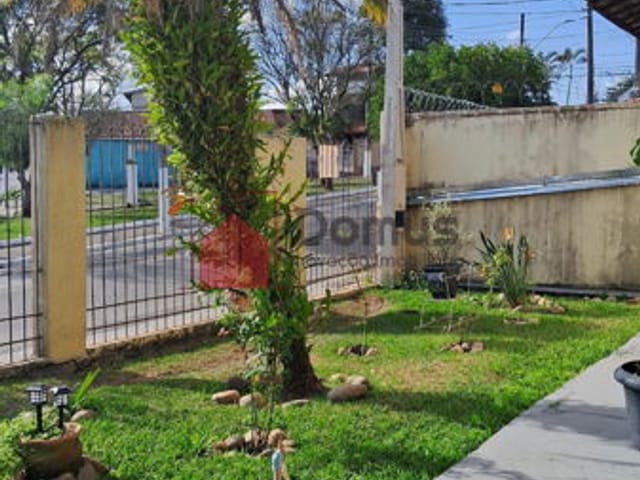 Casa com 360m², à venda, no bairro São Benedito em Pindamonhangaba