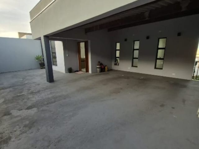 Sobrado 5 quartos e 4 banheiros, à venda, no bairro Colina Verde em Tatuí