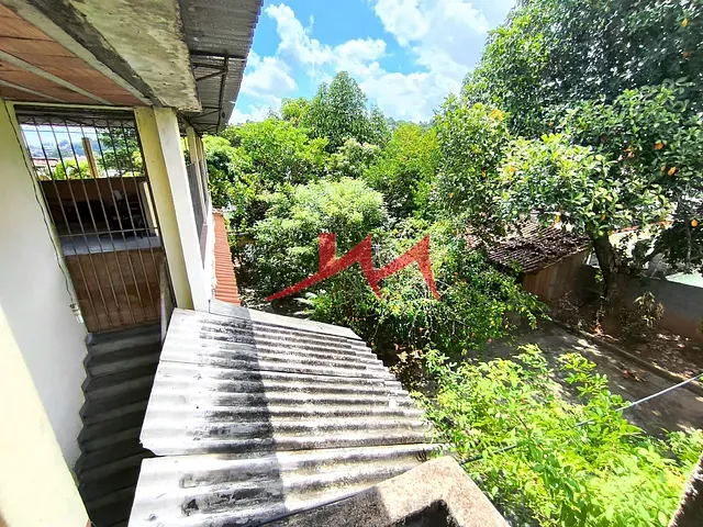 Casa com 720m² 3 quartos e 2 banheiros, à venda, no bairro Raul Veiga em São Gonçalo