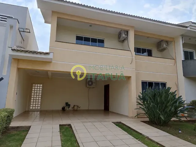 Casa com 250m² 3 quartos e 4 banheiros, para alugar, no bairro Aragarça em Londrina