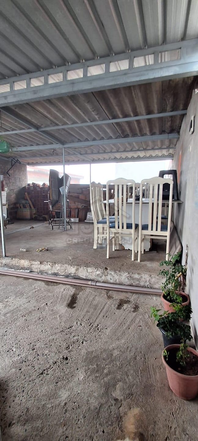 Casa à venda com 2 quartos, 125m² - Foto 25