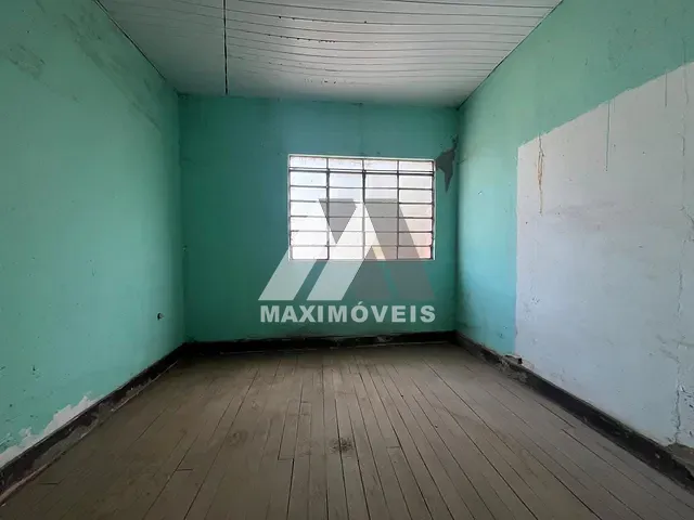 Casa com 1120m² 3 quartos e 1 banheiro, à venda, no bairro Esplanada em Araçuaí