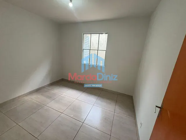Casa com 200m² 3 quartos e 1 banheiro, à venda, no bairro Benedito Trajano Borges em Ituverava