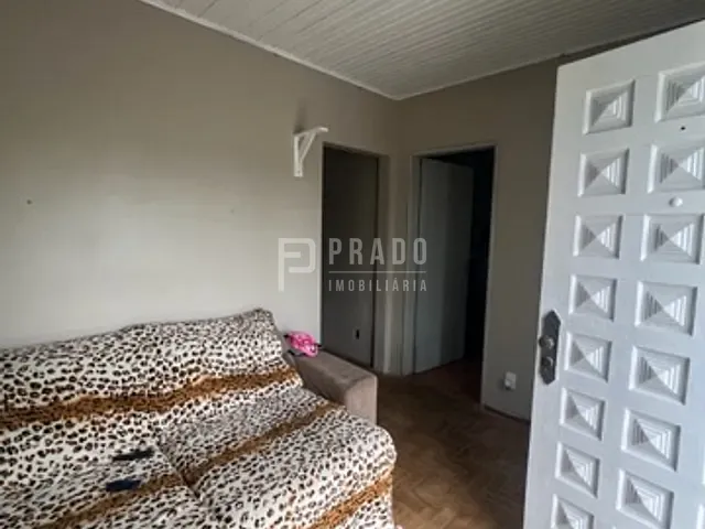 Casa com 200m² 3 quartos e 1 banheiro, à venda, no bairro Fragata em Pelotas