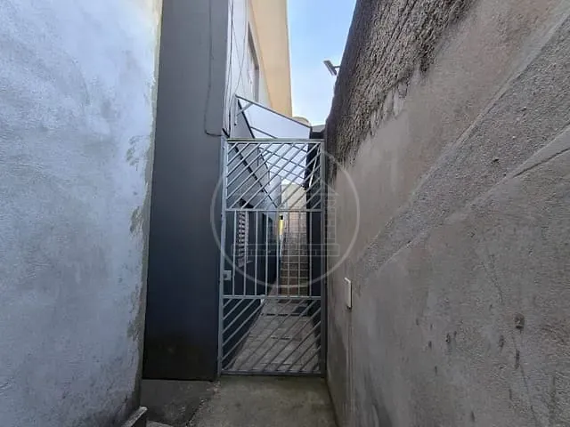 Casa com 250m² 1 quarto e 1 banheiro, para alugar, no bairro Jardim Angelina em São Paulo