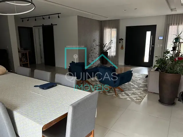 Casa com 1000m² 4 quartos e 6 banheiros, à venda, no bairro Jardim Tereza Cristina em Jundiaí