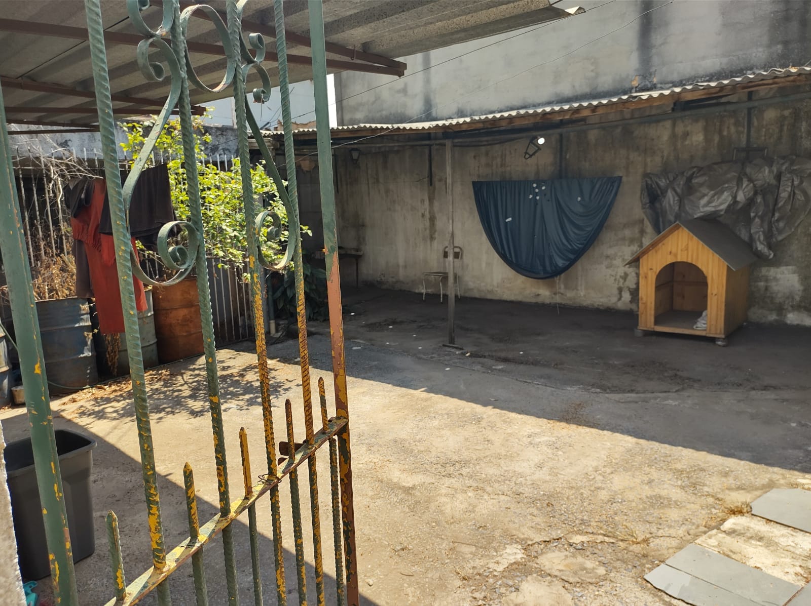 Lote à venda, com 17 quartos, com várias edificações no terreno, ideal para investidores, para demolir e construir, Aparecida, Belo Horizonte, MG miniatura 12