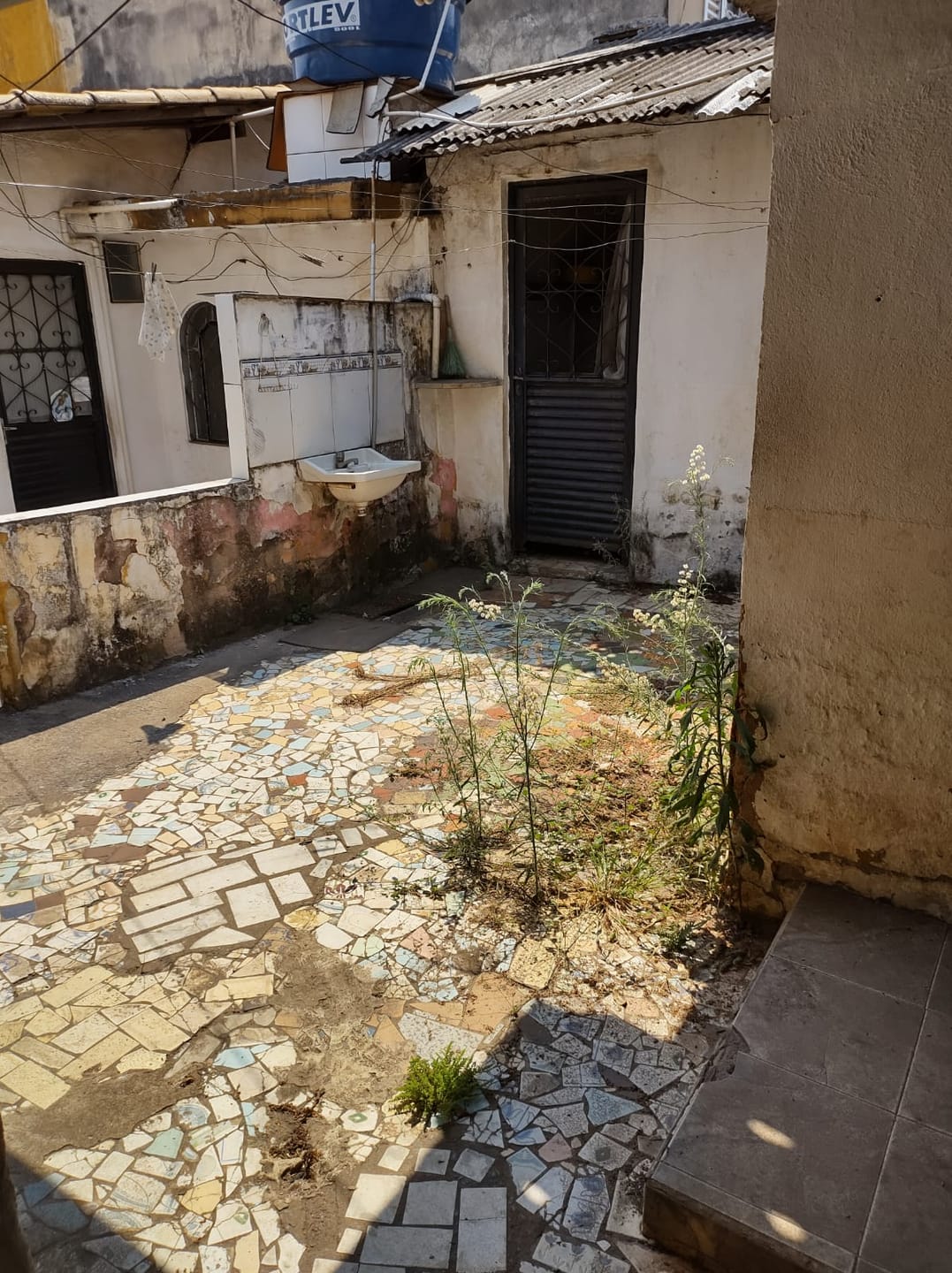 Lote à venda, com 17 quartos, com várias edificações no terreno, ideal para investidores, para demolir e construir, Aparecida, Belo Horizonte, MG miniatura 10