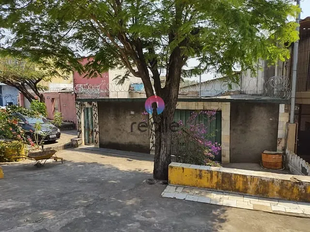 Terreno com 588m² 7 quartos e 8 banheiros, à venda, no bairro São Francisco em Belo Horizonte