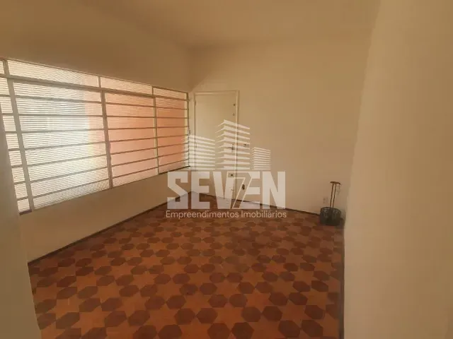 Casa com 242m² 3 quartos e 3 banheiros, à venda, no bairro Jardim Estoril em Bauru