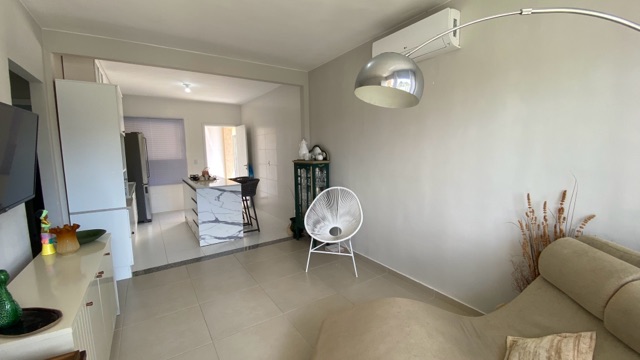 Casa 4 quartos e 3 banheiros, à venda, no bairro Praia Linda em São Pedro da Aldeia