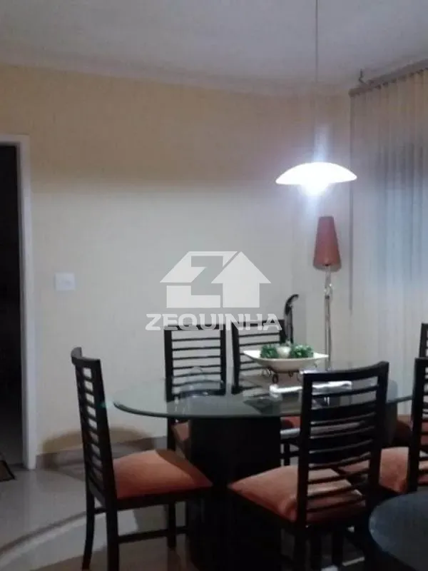 Casa, 3 quartos, 260 m² - Foto 11