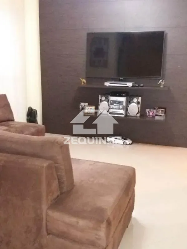Casa, 3 quartos, 260 m² - Foto 17