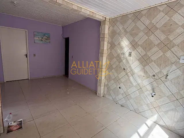Casa 3 quartos e 1 banheiro, para alugar, no bairro Fazenda Leão em Sapiranga