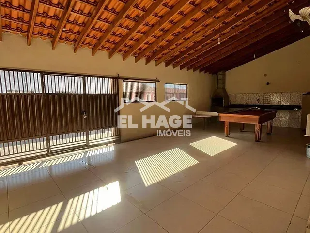 Casa com 200m² 4 quartos e 2 banheiros, à venda, no bairro Morada da Serra em Cuiabá