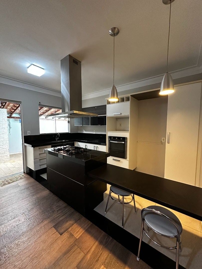 Casa, 3 quartos, 85 m² - Foto 2