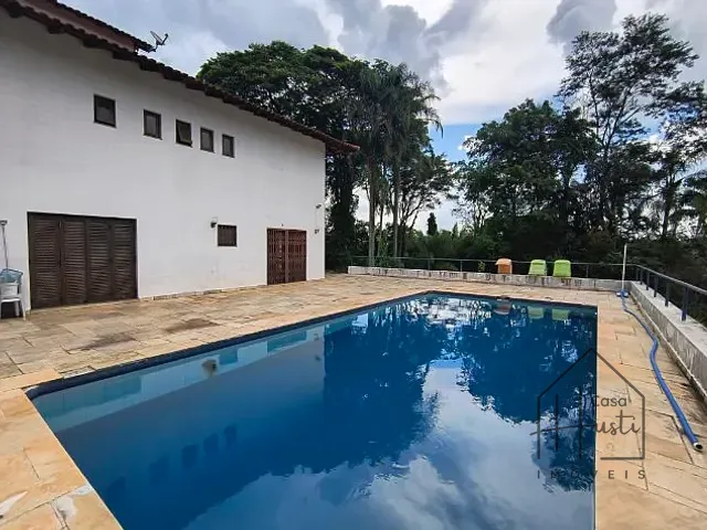 Casa 9 quartos e 11 banheiros, à venda ou para alugar, no bairro Vila Jovina em Cotia