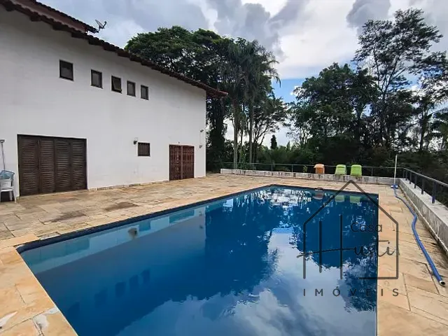 Casa 9 quartos e 11 banheiros, à venda ou para alugar, no bairro Vila Jovina em Cotia
