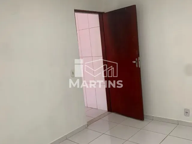Casa 1 quarto e 1 banheiro, para alugar, no bairro Jardim Leme em São Paulo